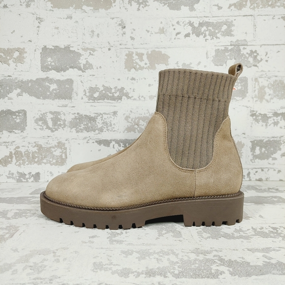 NEW Blondo Hallie Waterproof Tan Leather Fall Ankle Bootie B96 - Picture 1 of 11